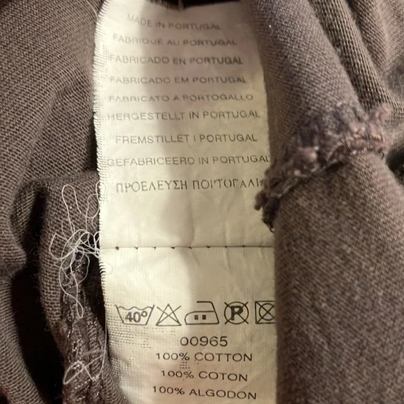 Quicksilver Men’s Layer-look Brown and Grey Tee in size small (teenager boy 16) - Picture 7 of 7